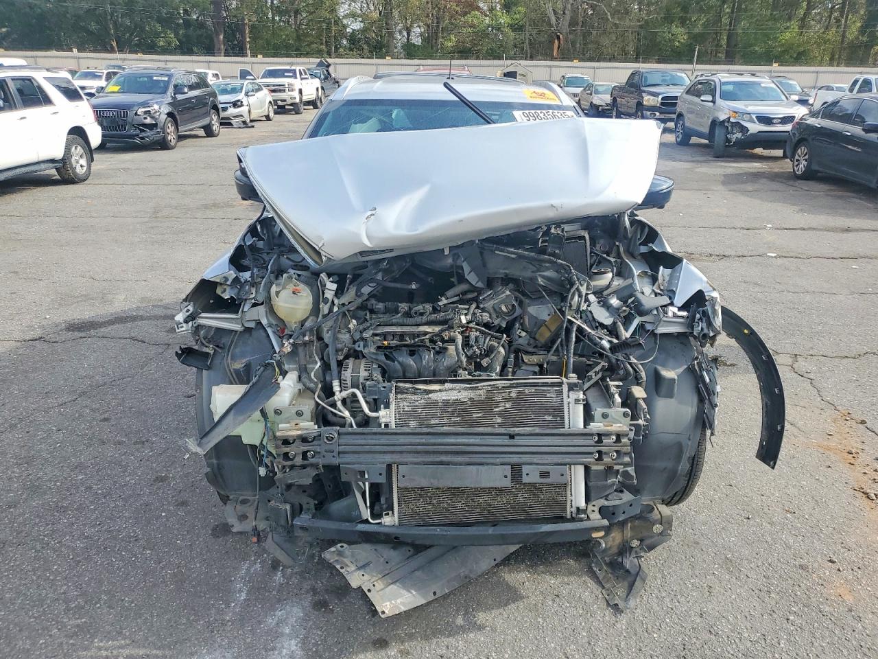 2018 NISSAN KICKS S photo 5