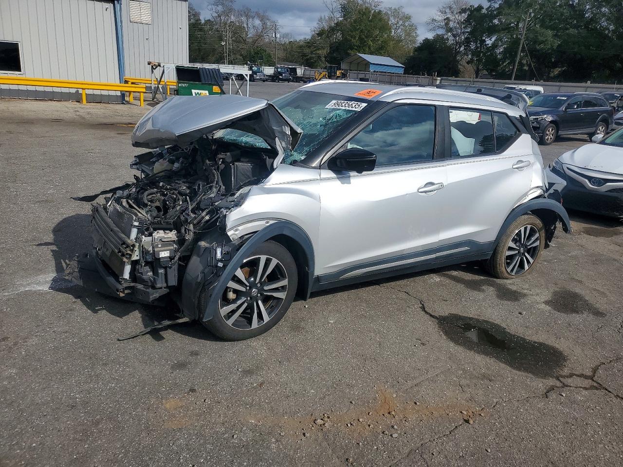 2018 NISSAN KICKS