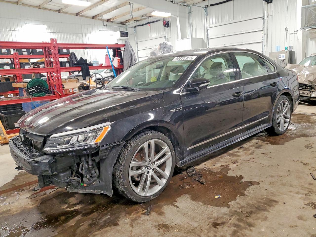 2019 VOLKSWAGEN PASSAT