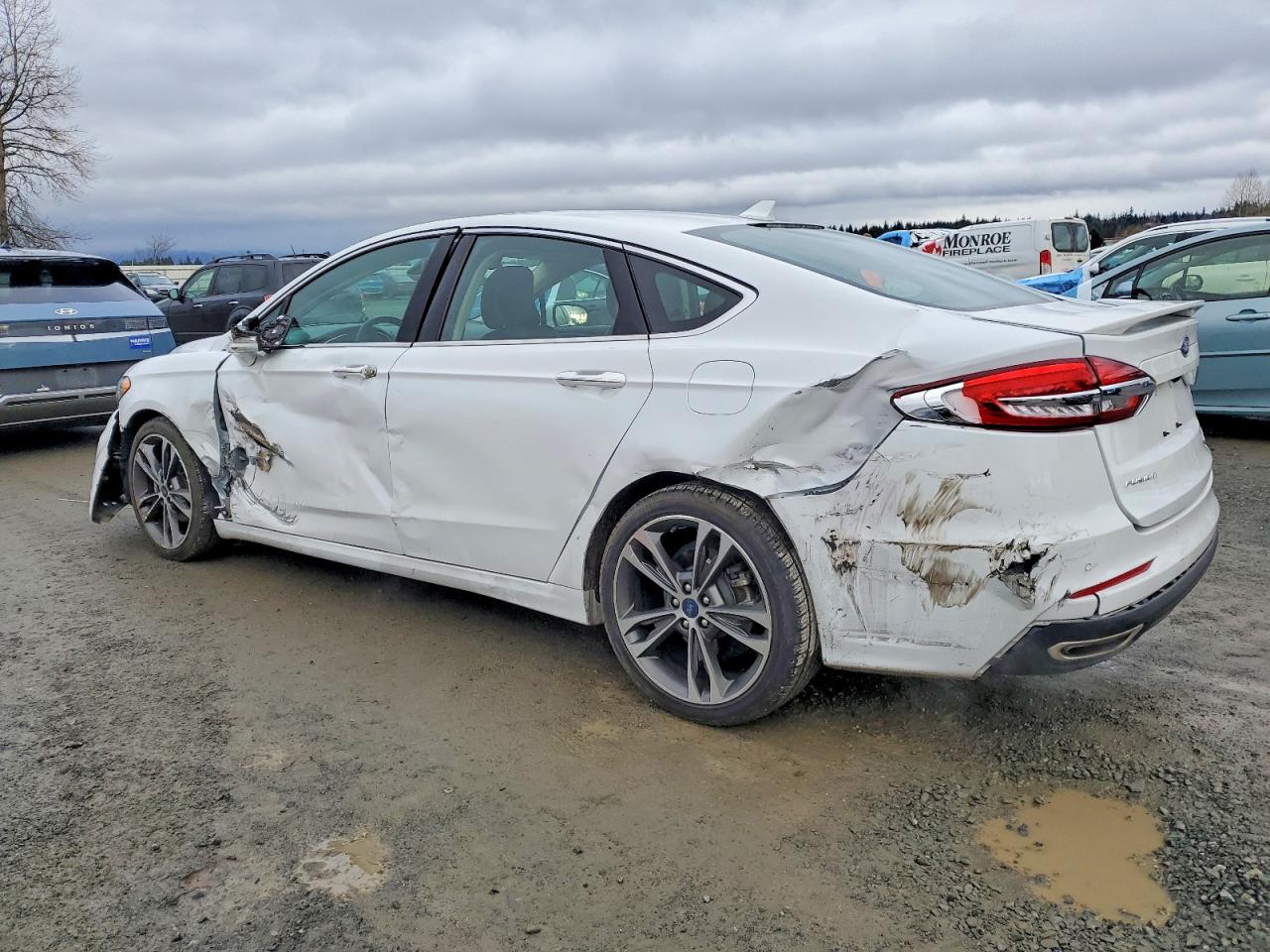 2019 FORD FUSION TITANIUM photo 2