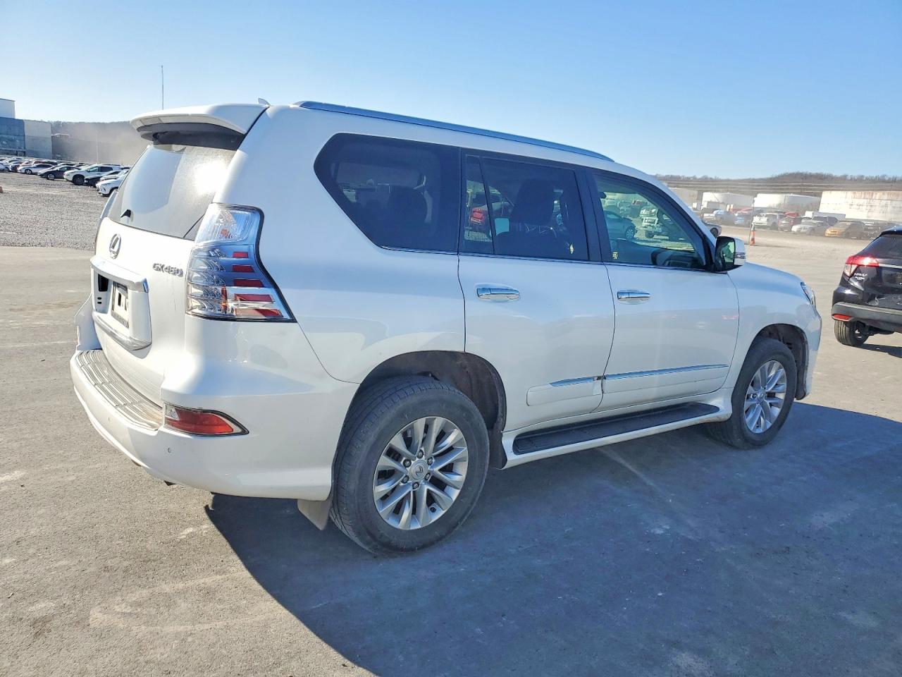 2014 LEXUS GX 460 photo 3