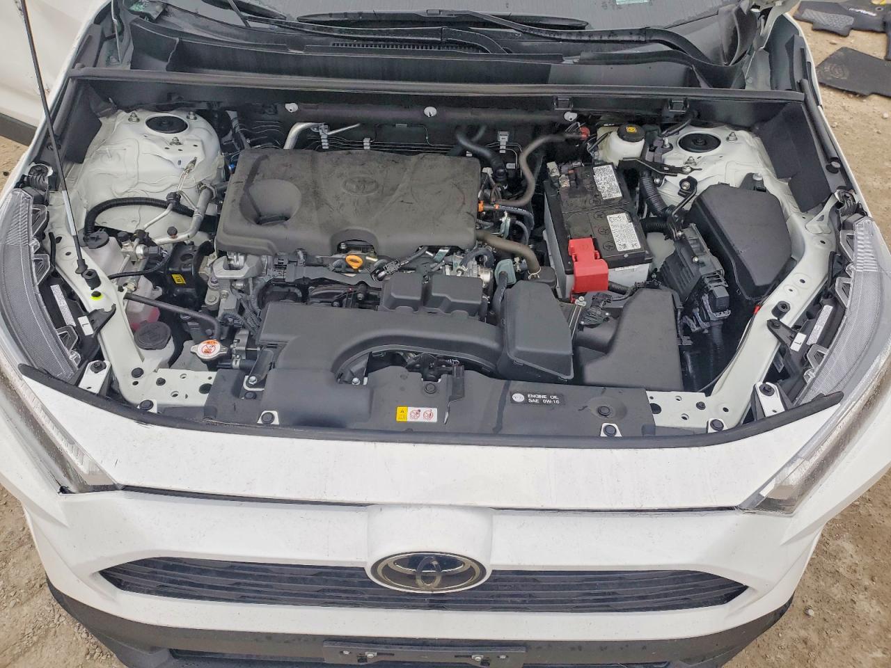 2025 TOYOTA RAV4 LE photo 12