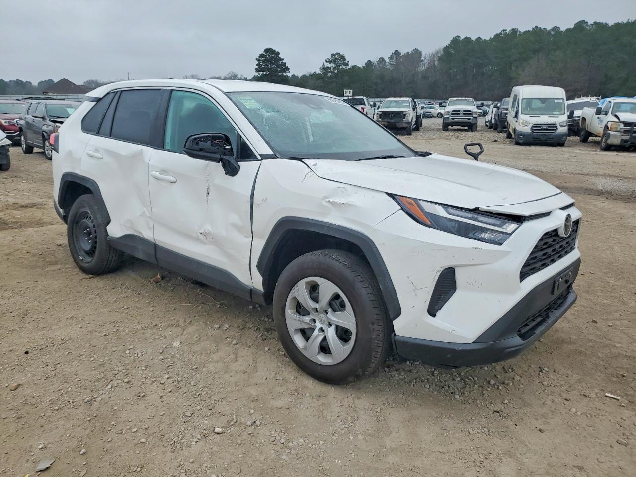 2025 TOYOTA RAV4 LE photo 4