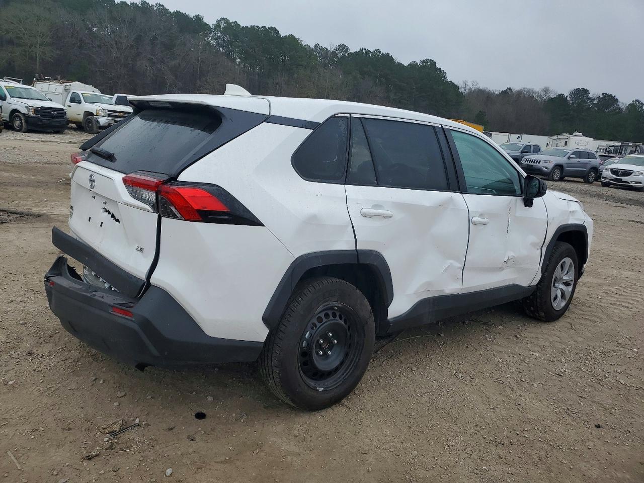 2025 TOYOTA RAV4 LE photo 3