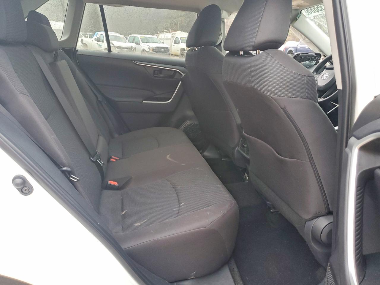 2025 TOYOTA RAV4 LE photo 11