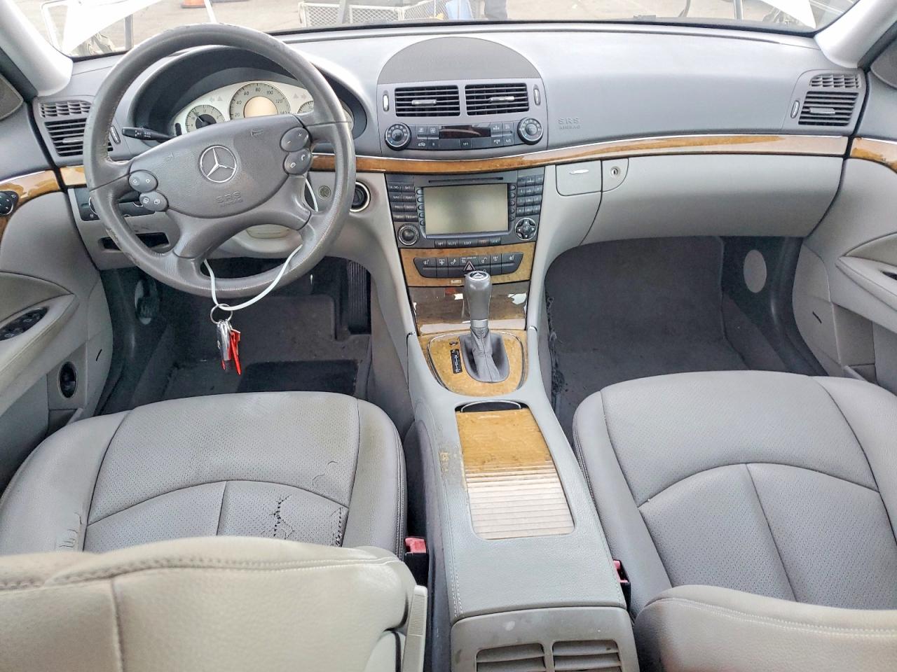 2008 MERCEDES-BENZ E 350 photo 8