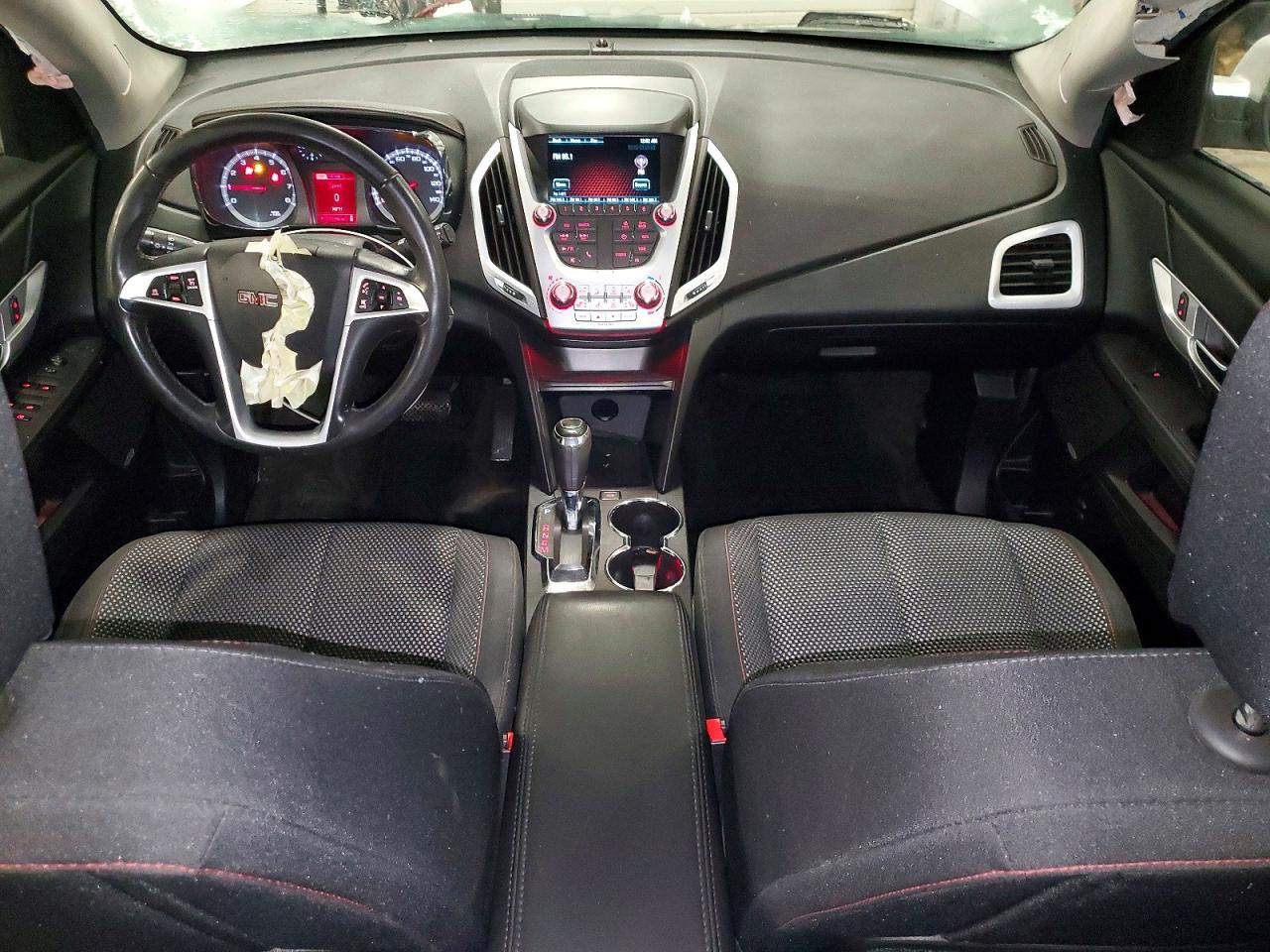 2017 GMC TERRAIN SLE photo 8