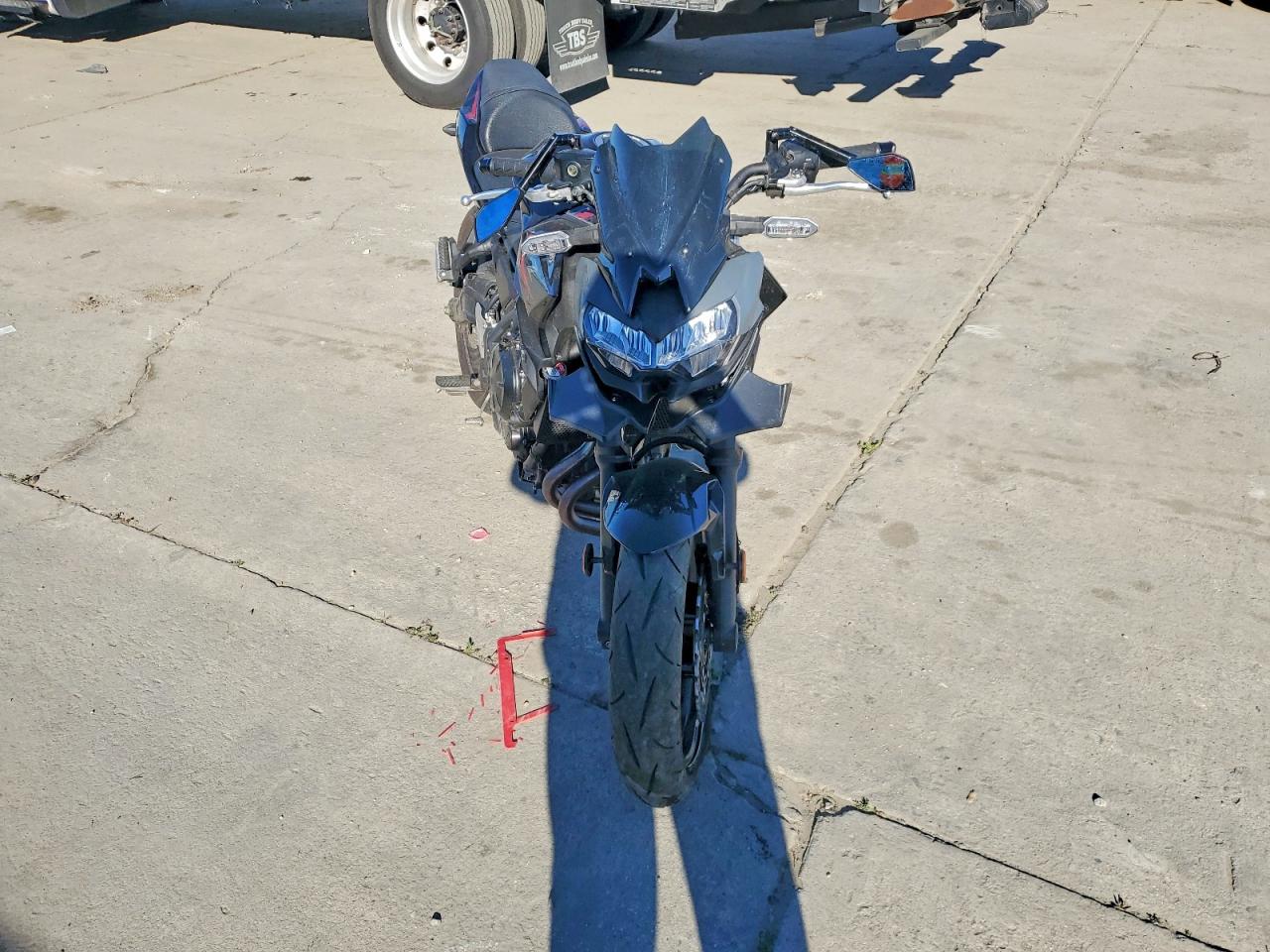 2025 KAWASAKI ER650 P photo 2