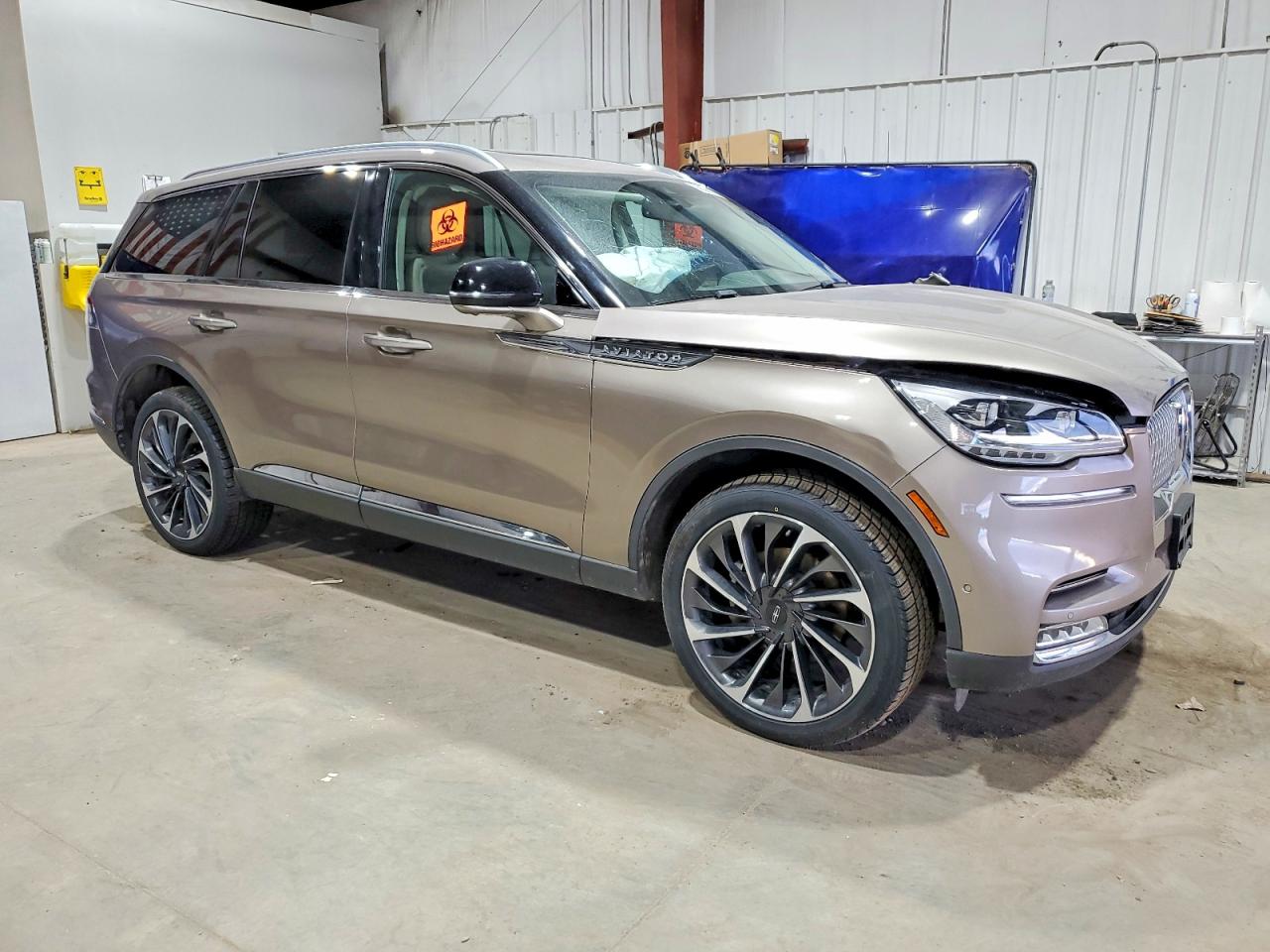 2021 LINCOLN AVIATOR RESERVE photo 4