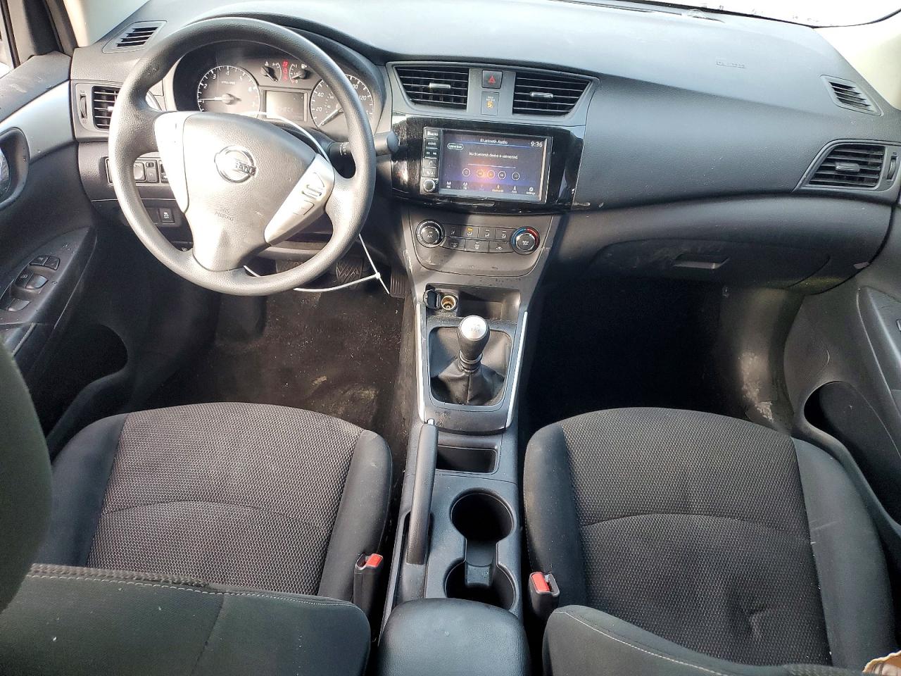 2019 NISSAN SENTRA S photo 22