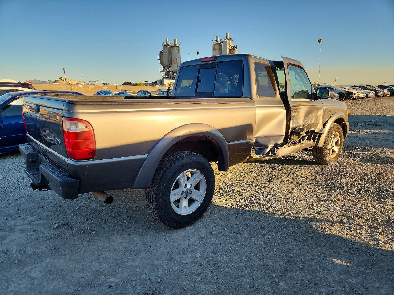 2005 FORD RANGER SUPER CAB photo 3