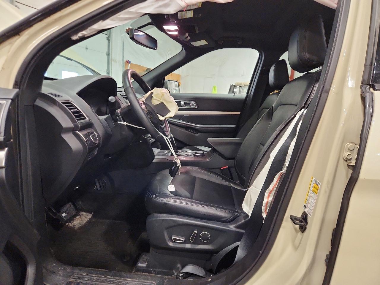 2018 FORD EXPLORER XLT photo 7
