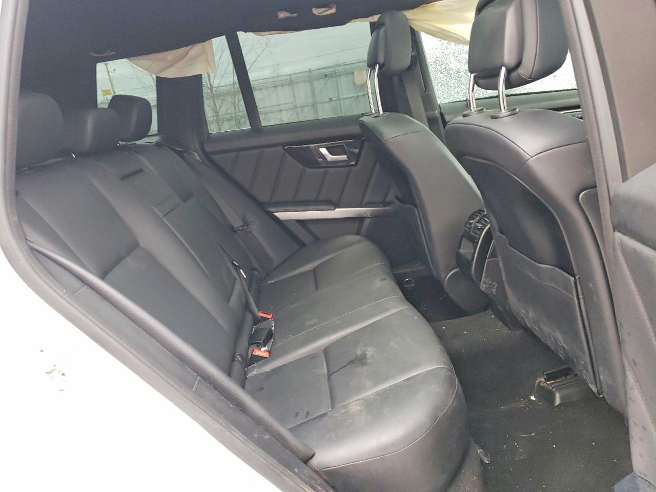 2015 MERCEDES-BENZ GLK 250 BLUETEC photo 21