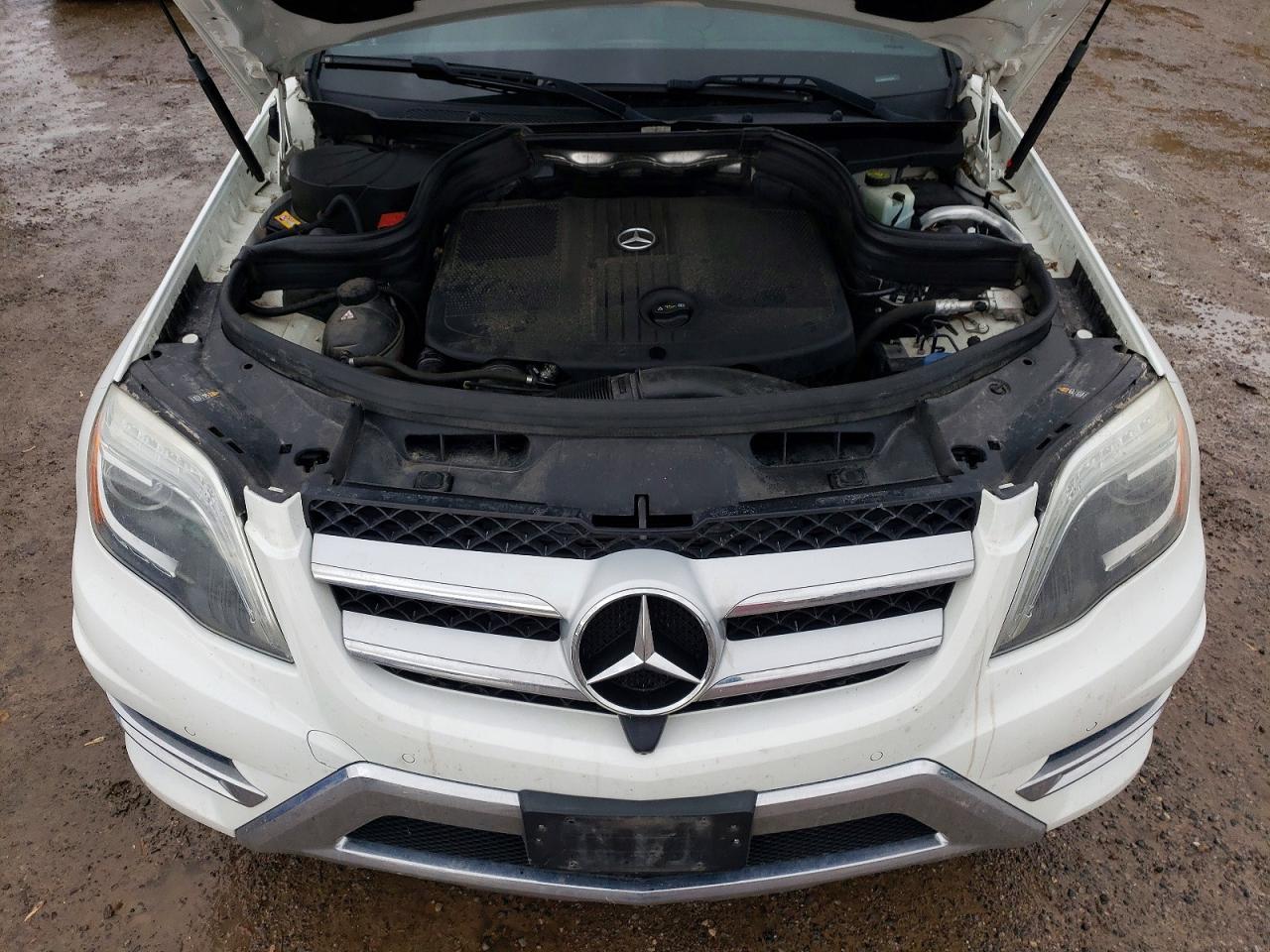 2015 MERCEDES-BENZ GLK 250 BLUETEC photo 23