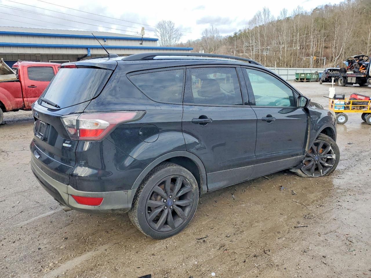 2017 FORD ESCAPE SE photo 3