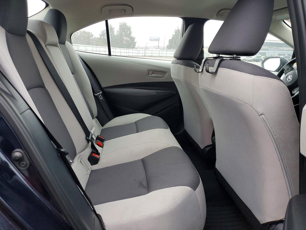 2023 TOYOTA COROLLA LE photo 10