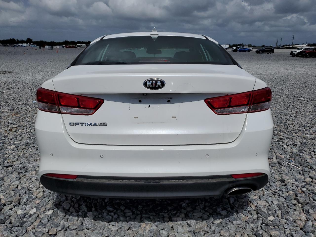 2016 KIA OPTIMA LX photo 6