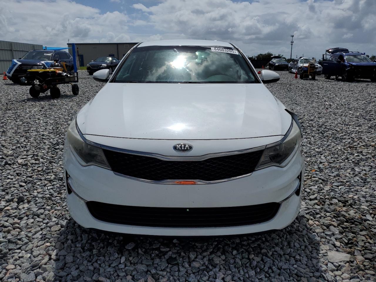 2016 KIA OPTIMA LX photo 5