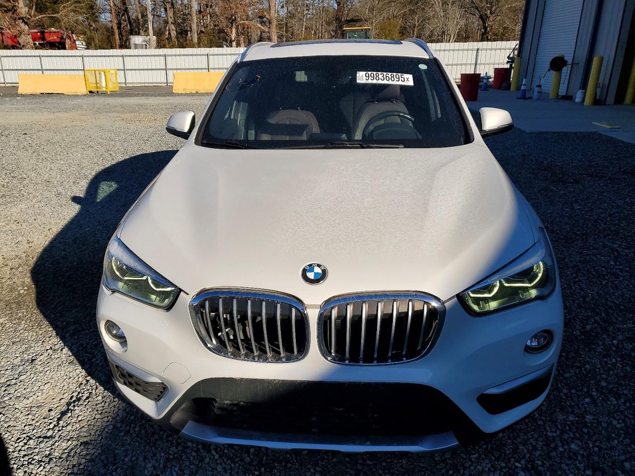 2016 BMW X1 XDRIVE28I photo 5