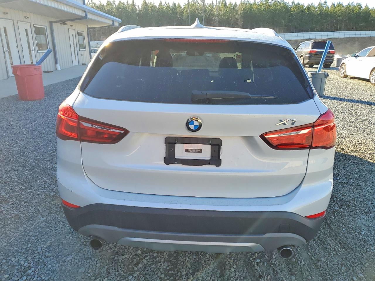 2016 BMW X1 XDRIVE28I photo 6