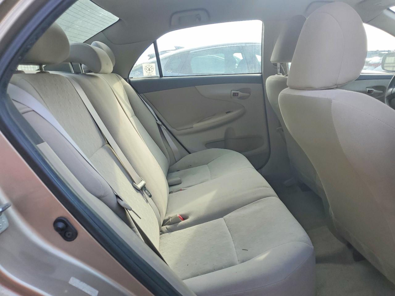 2009 TOYOTA COROLLA BASE photo 10