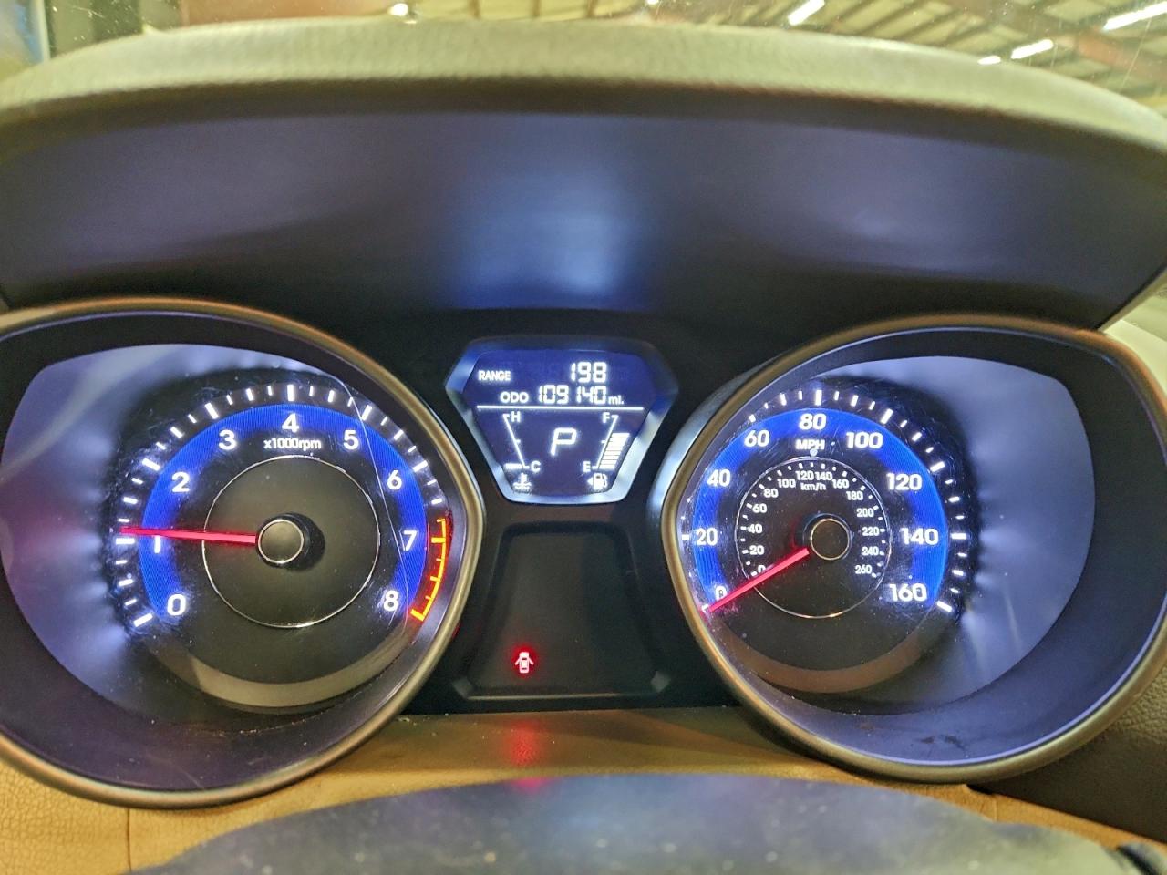2013 HYUNDAI ELANTRA GLS photo 9