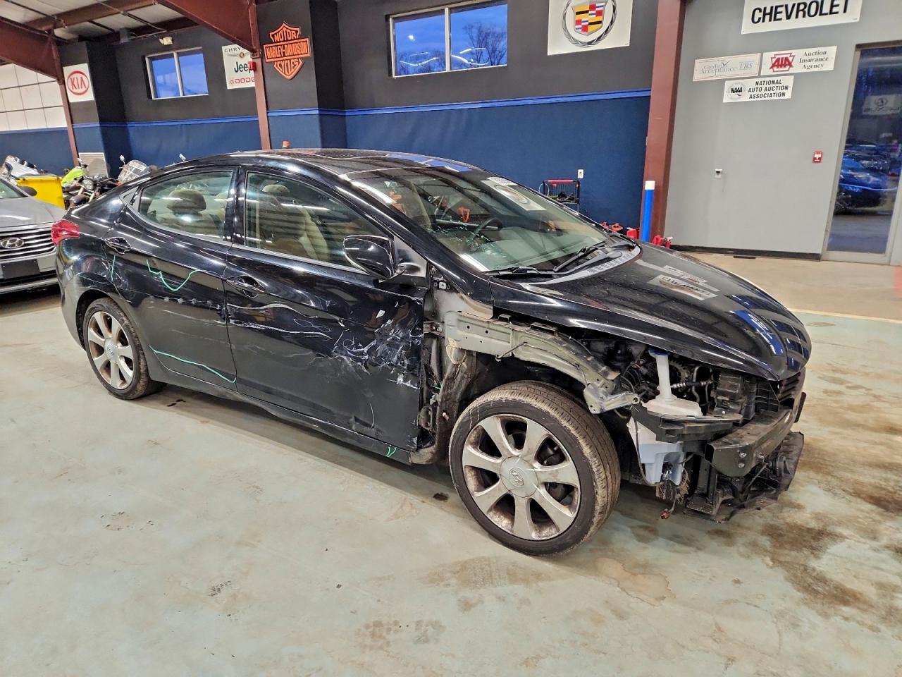 2013 HYUNDAI ELANTRA GLS photo 4