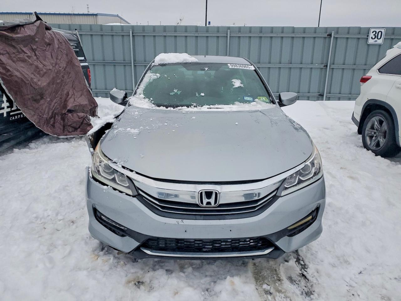 2016 HONDA ACCORD SPORT photo 17