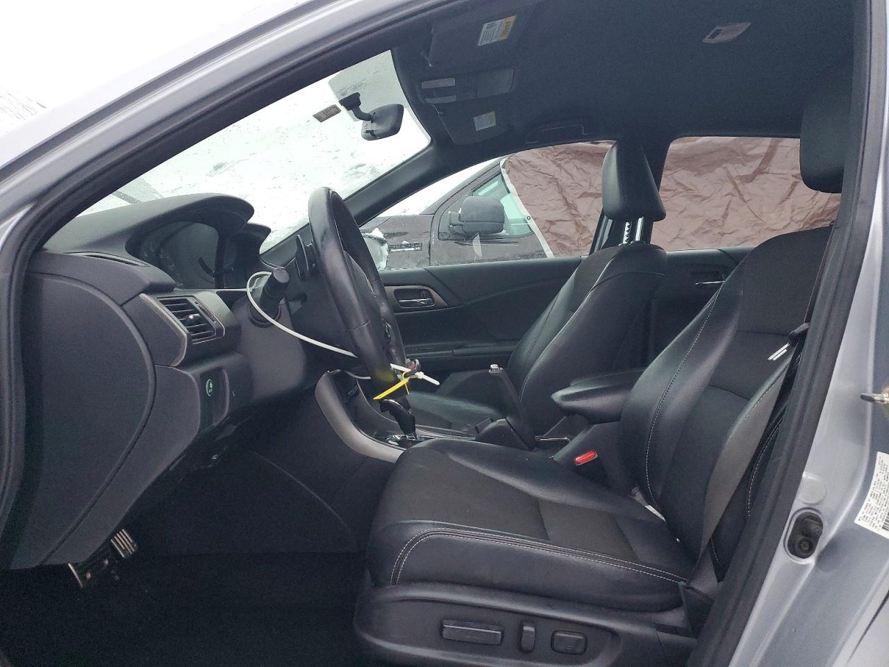 2016 HONDA ACCORD SPORT photo 25