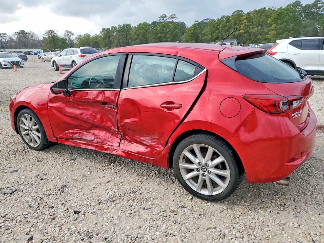 2017 MAZDA 3 TOURING photo 3