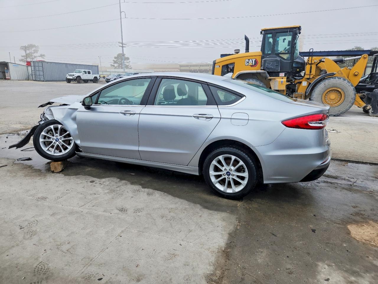 2020 FORD FUSION SE photo 2