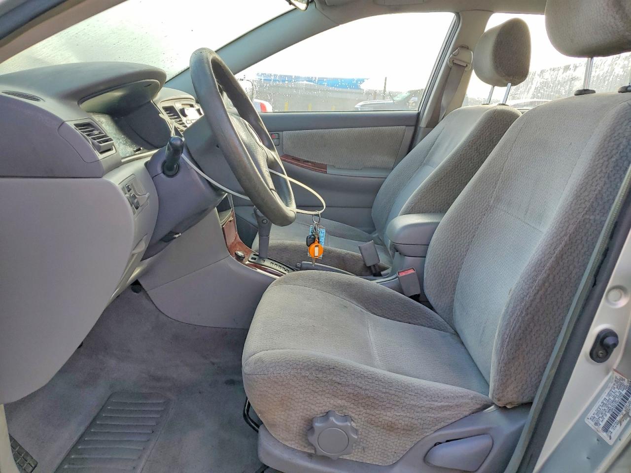 2003 TOYOTA COROLLA LE photo 7