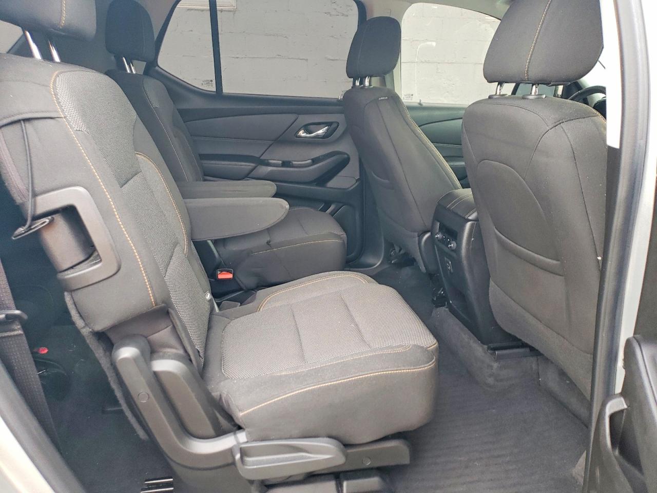 2020 CHEVROLET TRAVERSE LT photo 11