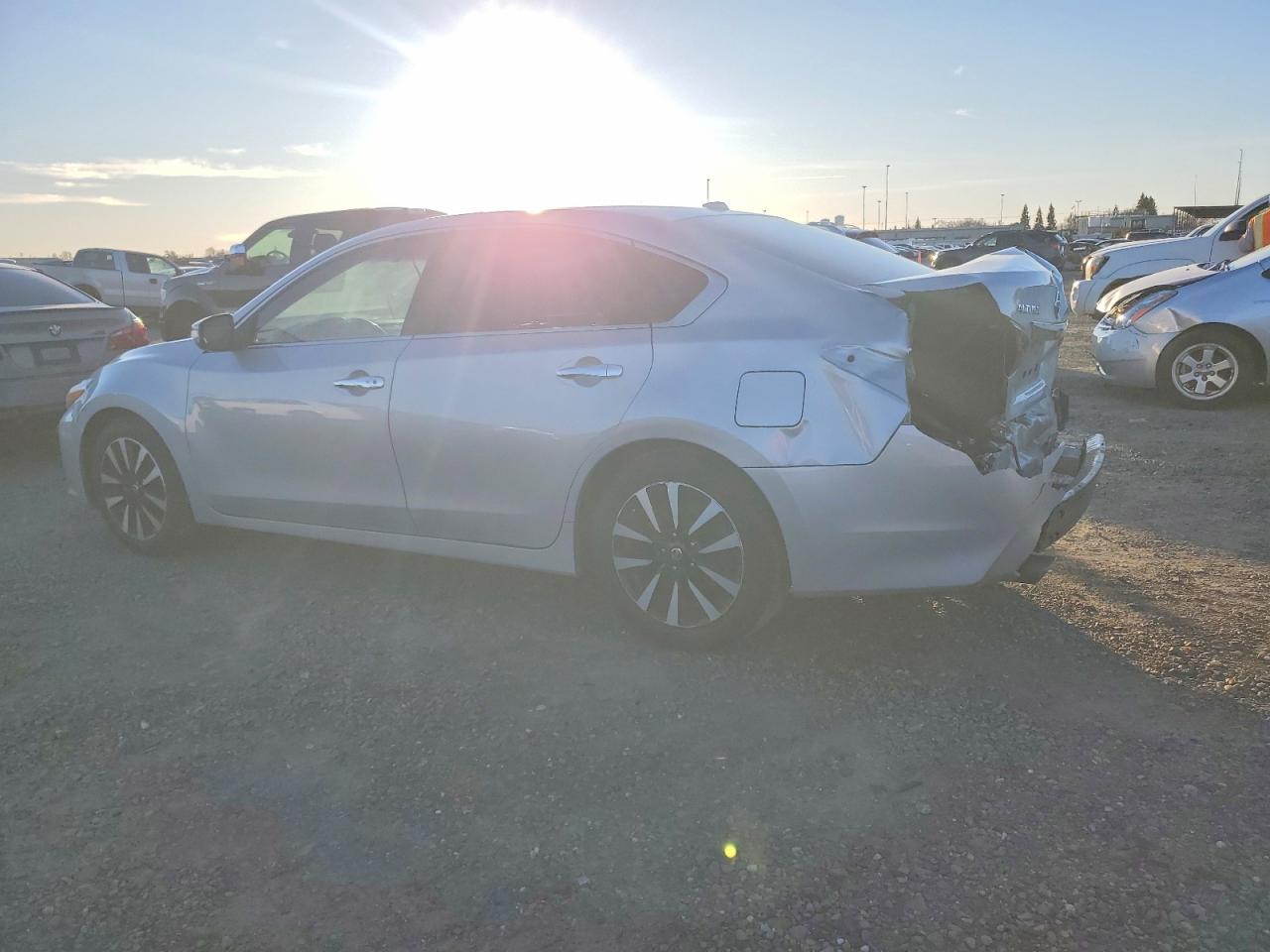 2018 NISSAN ALTIMA 2.5 photo 2