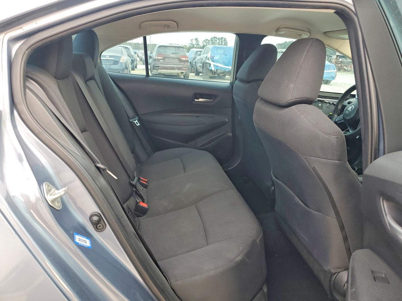 2020 TOYOTA COROLLA LE photo 10