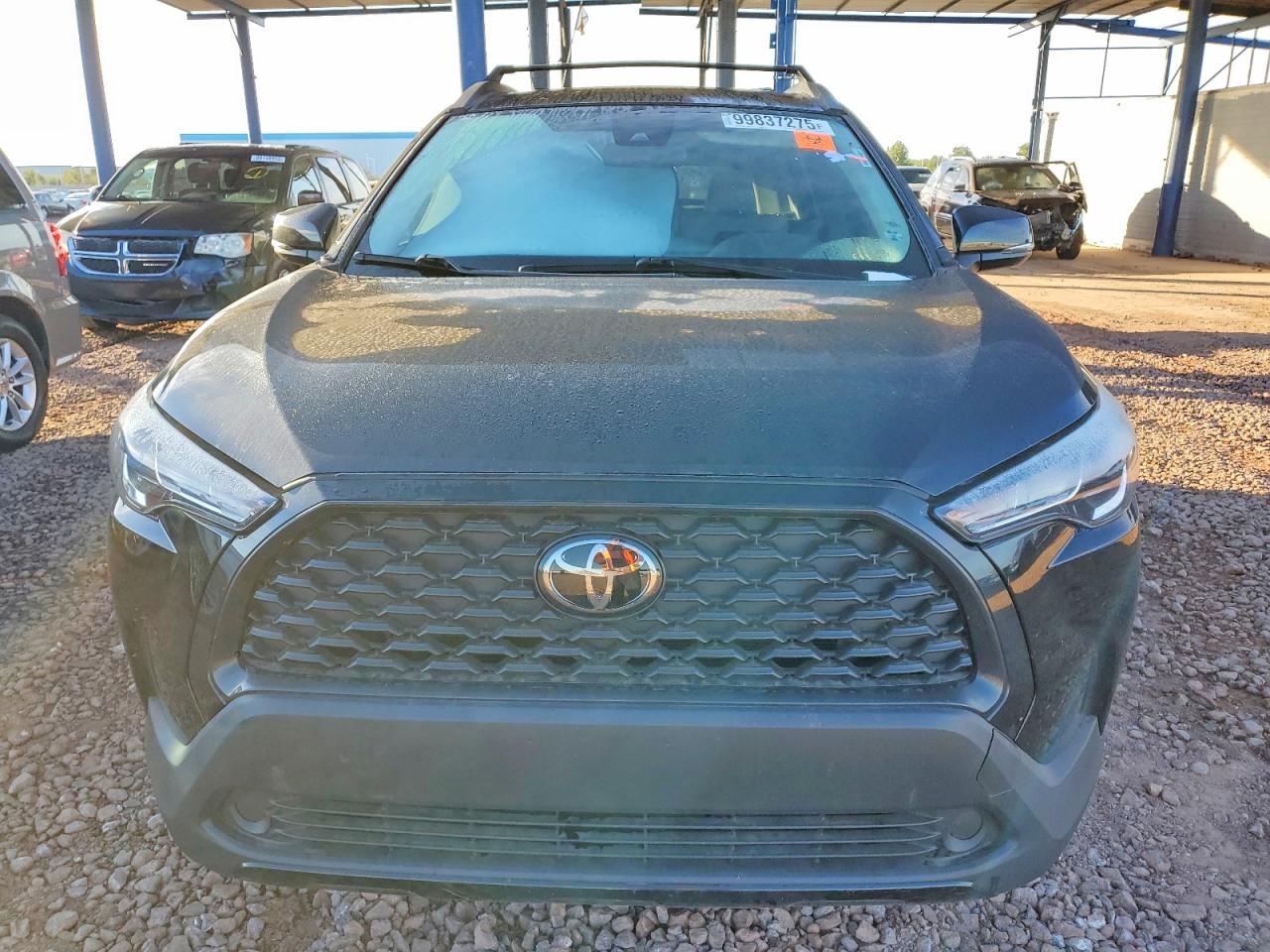 2022 TOYOTA COROLLA CROSS LE photo 5