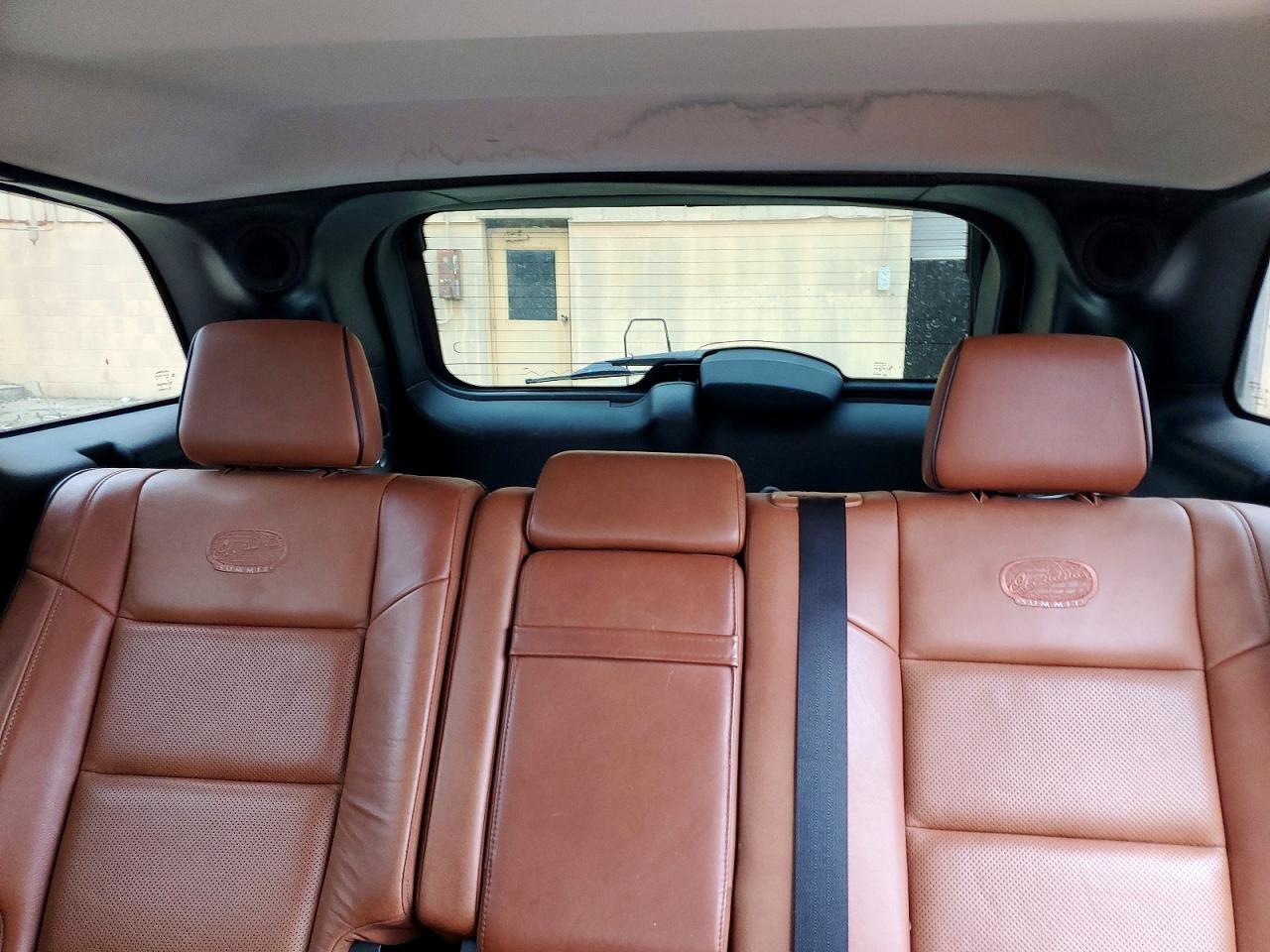 2011 JEEP GRAND CHEROKEE OVERLAND photo 10
