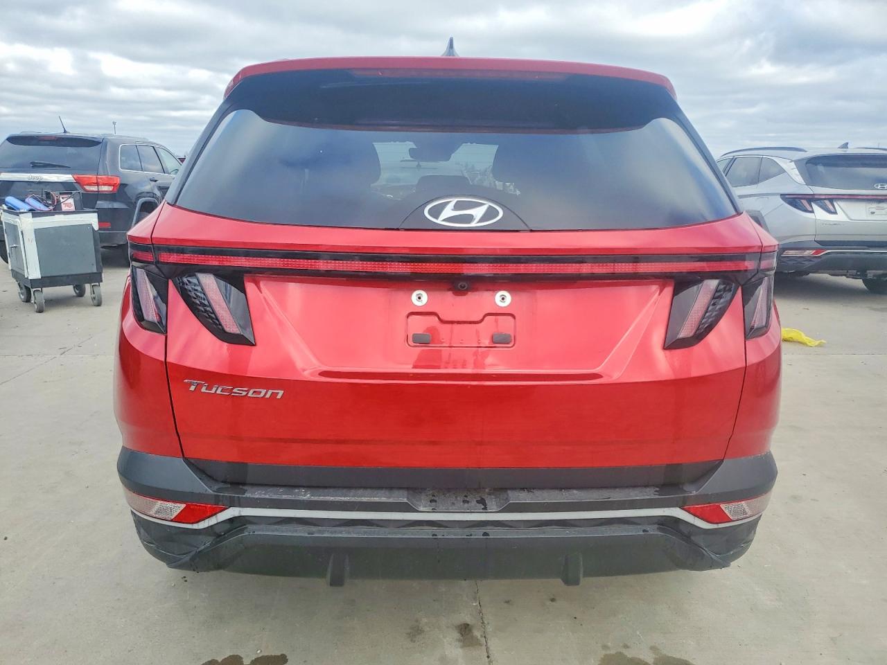 2023 HYUNDAI TUCSON SEL photo 6