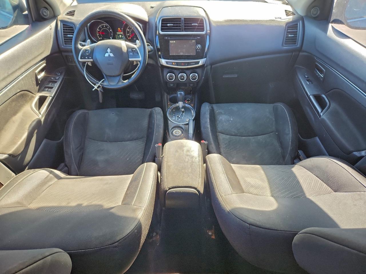 2015 MITSUBISHI OUTLANDER SPORT SE photo 8