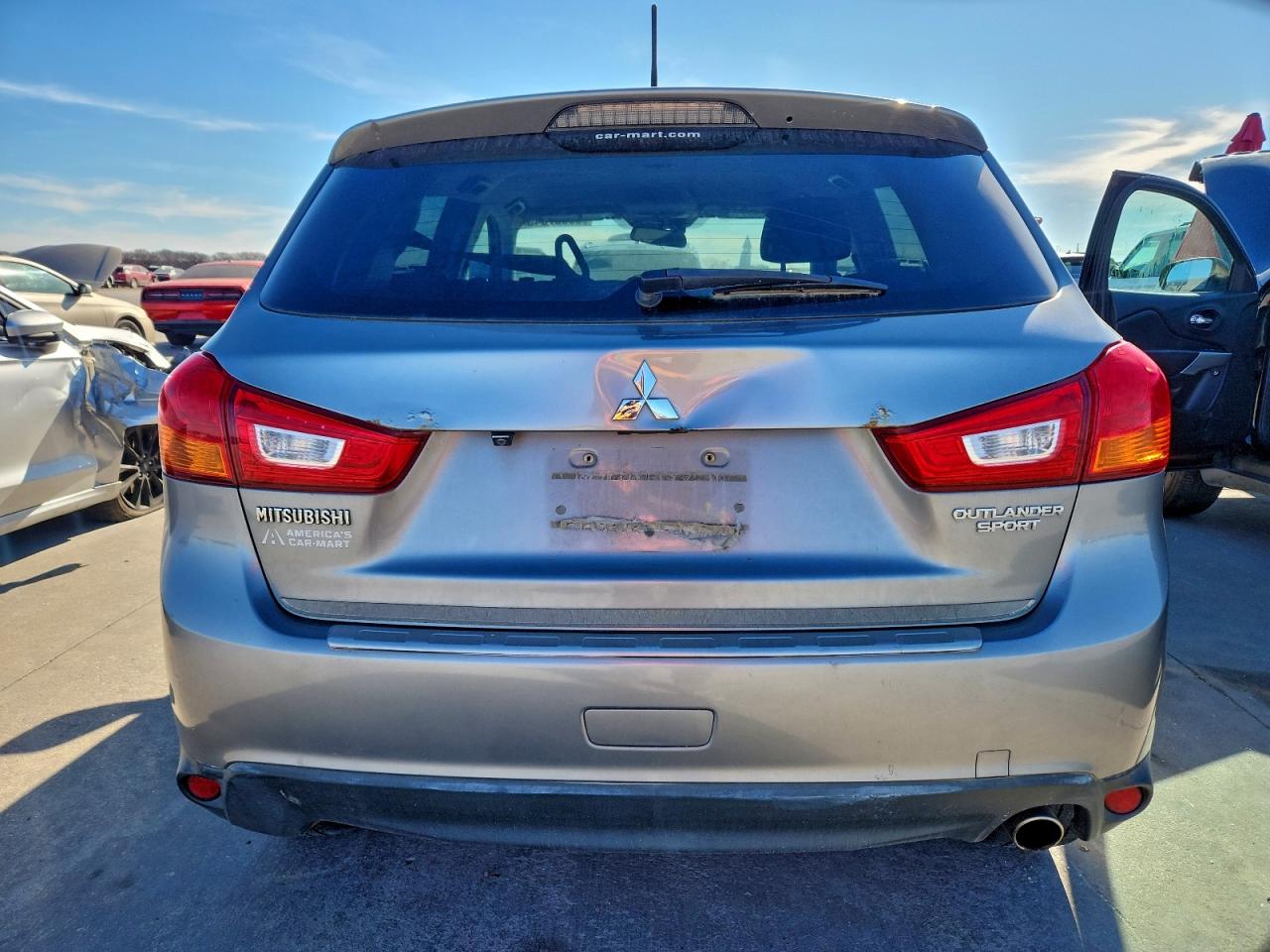 2015 MITSUBISHI OUTLANDER SPORT SE photo 6