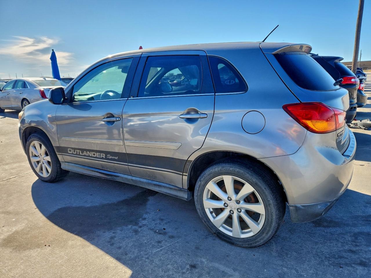 2015 MITSUBISHI OUTLANDER SPORT SE photo 2