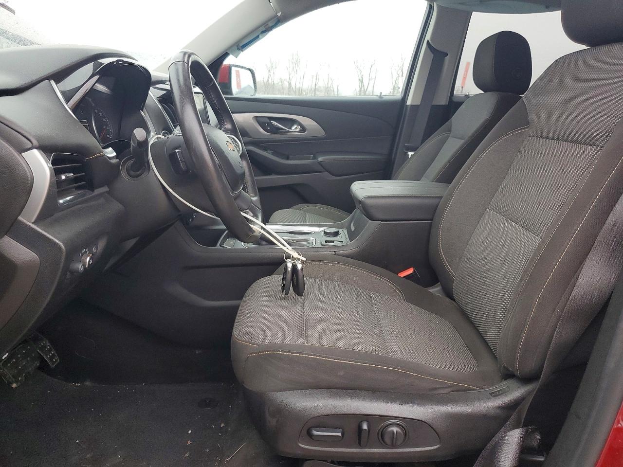 2019 CHEVROLET TRAVERSE LT photo 7
