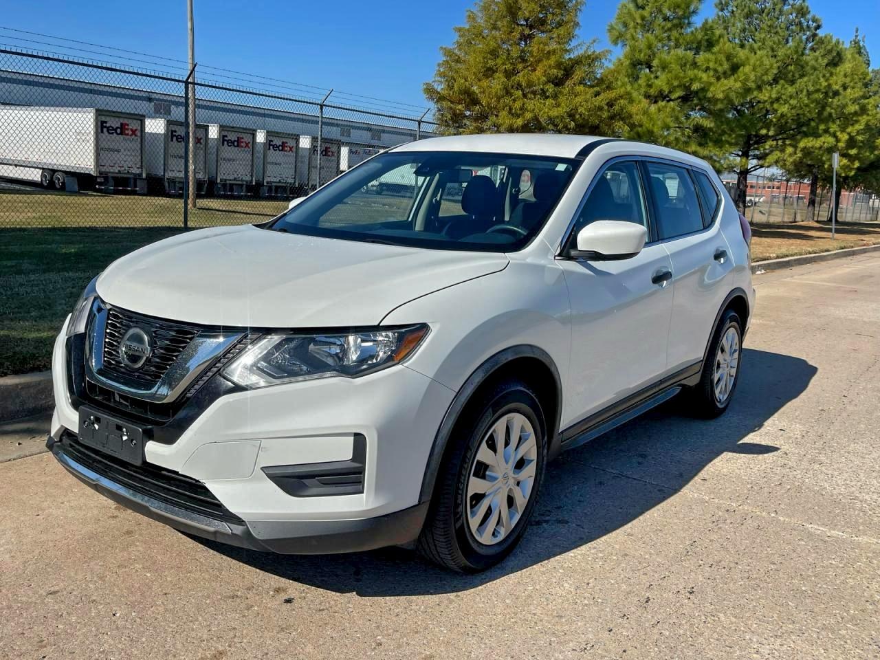 2020 NISSAN ROGUE S photo 3
