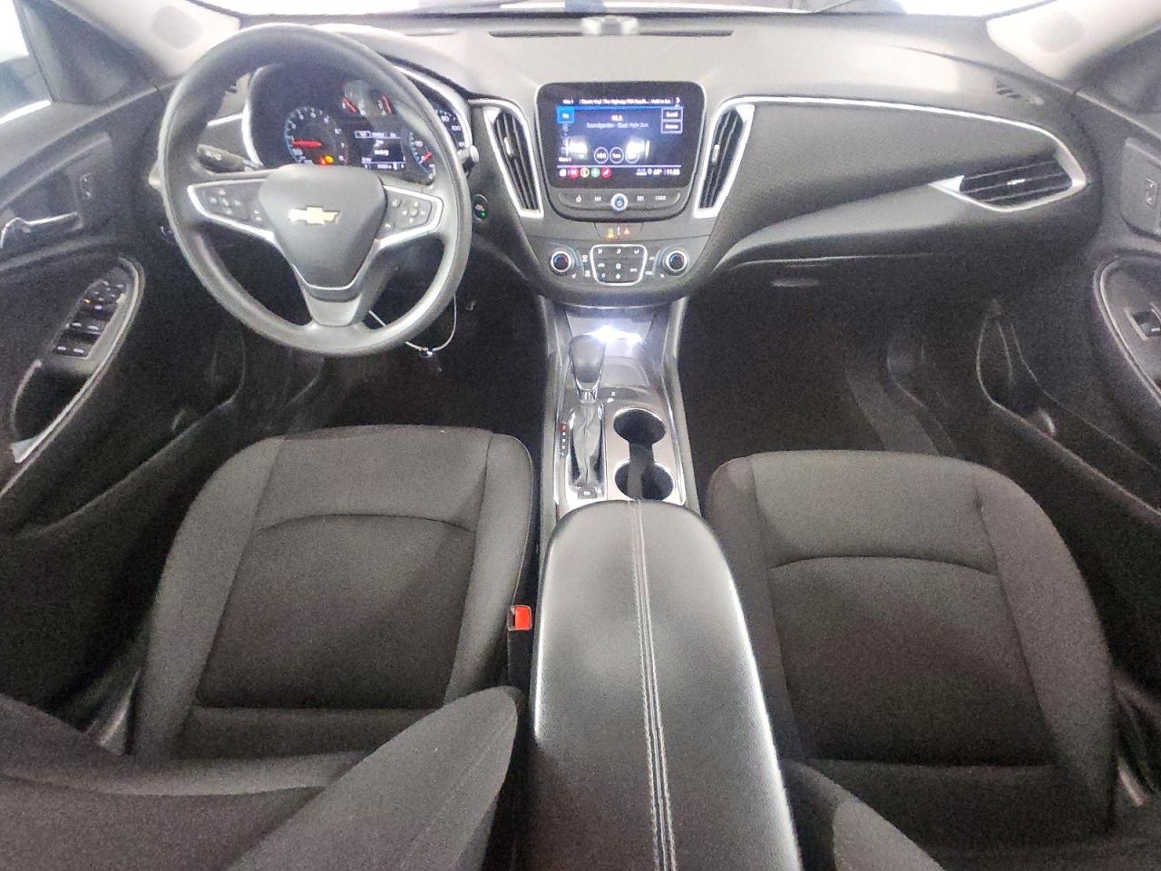 2023 CHEVROLET MALIBU LT photo 8