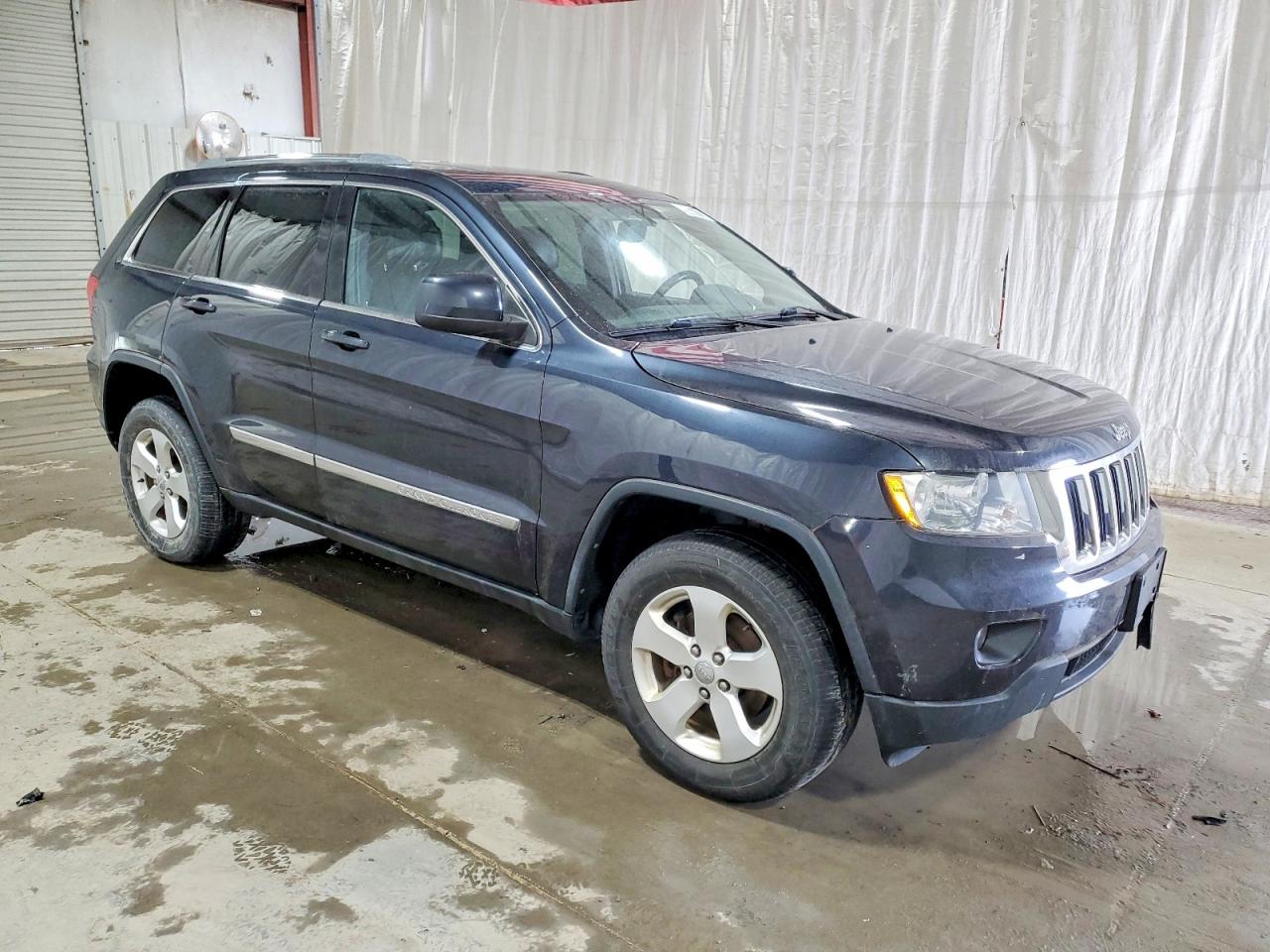2012 JEEP GRAND CHEROKEE LAREDO photo 4