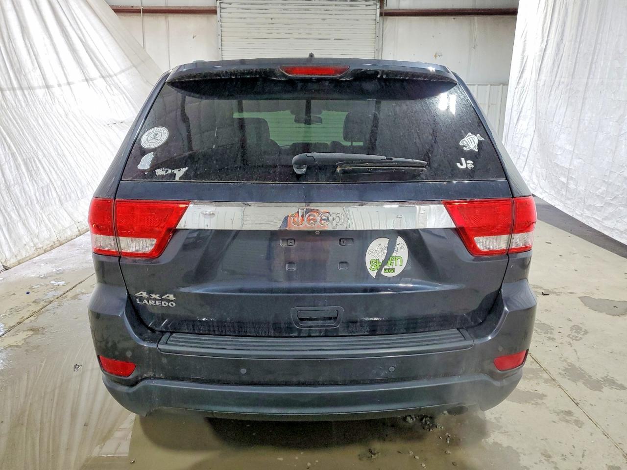 2012 JEEP GRAND CHEROKEE LAREDO photo 6
