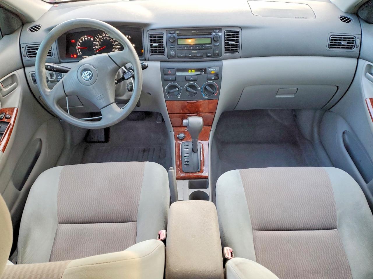 2007 TOYOTA COROLLA CE photo 8