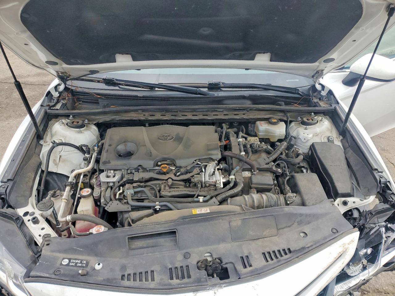 2020 TOYOTA CAMRY SE photo 11