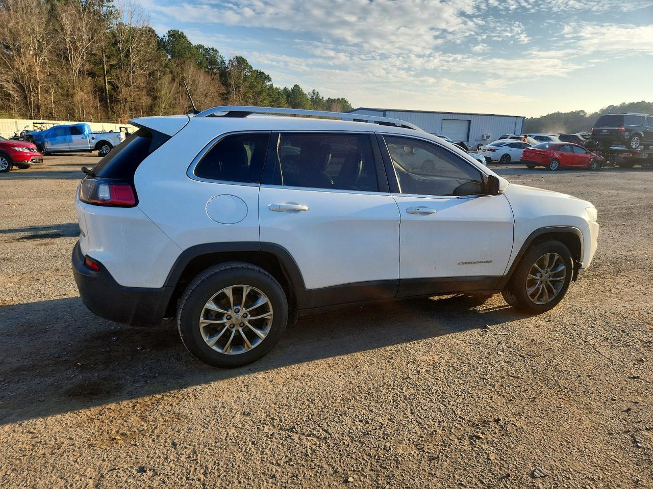2019 JEEP CHEROKEE LATITUDE PLUS photo 3
