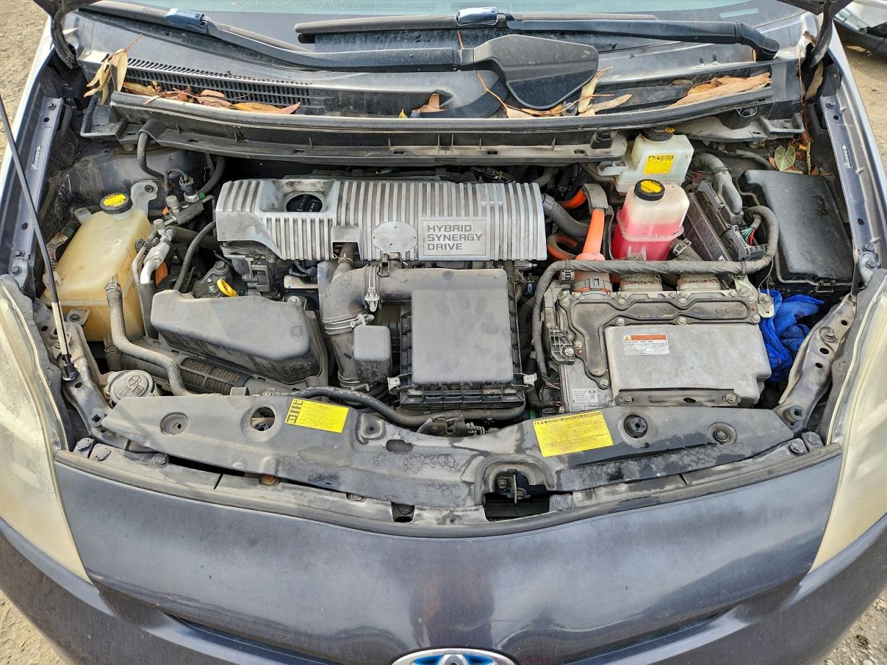 2012 TOYOTA PRIUS photo 11